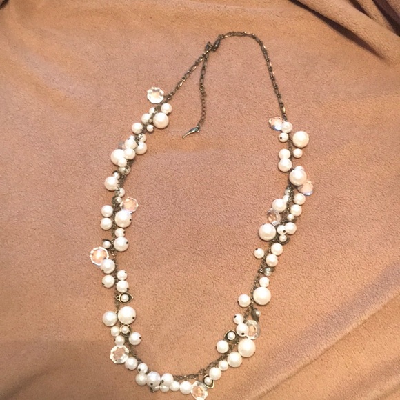 Pearl beaded statement necklace - Picture 1 of 2